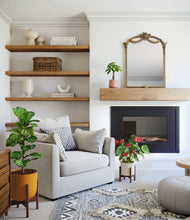 Load image into Gallery viewer, Evening Sky stand:two_stands