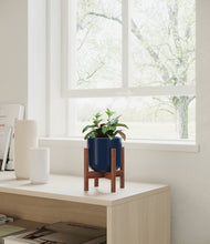 Load image into Gallery viewer, Twilight Blue stand:walnut