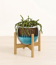 Load image into Gallery viewer, Deep Ocean stand:bamboo