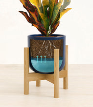 Load image into Gallery viewer, Twilight Blue stand:bamboo