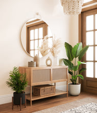 Load image into Gallery viewer, Orca stand:one_stand