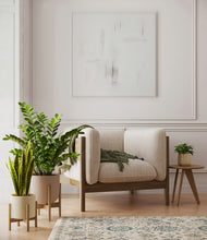 Load image into Gallery viewer, Sandy stand:two_stands