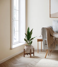 Load image into Gallery viewer, Winter Clouds stand:bamboo