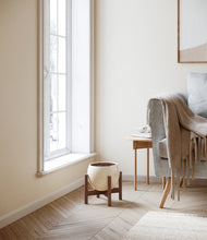 Load image into Gallery viewer, Walnut