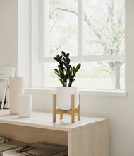 Load image into Gallery viewer, White stand:bamboo
