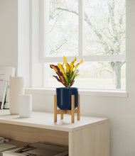 Load image into Gallery viewer, Twilight Blue stand:bamboo
