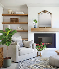 Load image into Gallery viewer, Whispering Waves stand:one_stand
