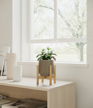 Load image into Gallery viewer, Olive stand:bamboo

