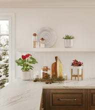 Load image into Gallery viewer, Snowdrift White stand:one_stand
